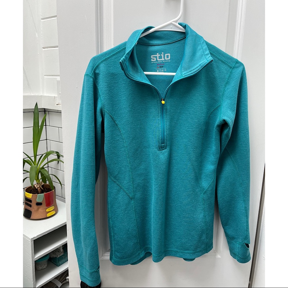 Stio Women’s Medium Baselayer